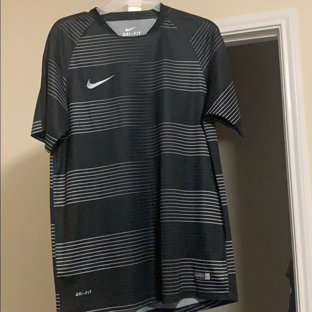 Nike soccer t shirt